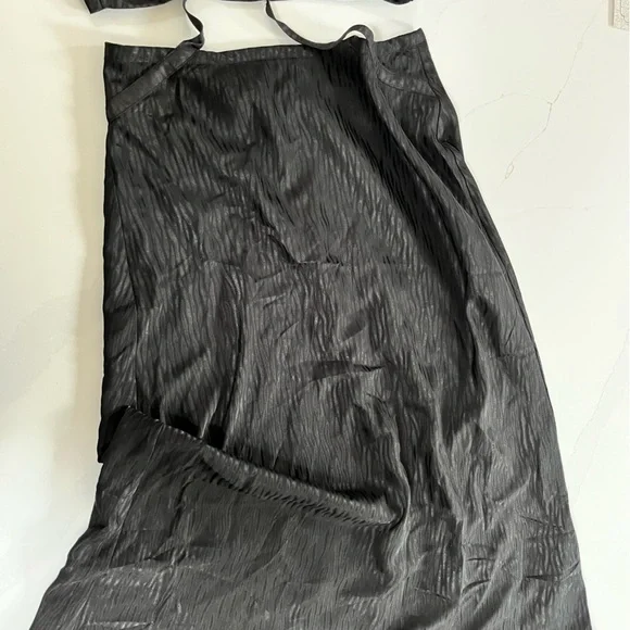 Lulus Fierce Vision Black Jacquard Print Satin Cutout Midi Dress - Picture 7 of 14